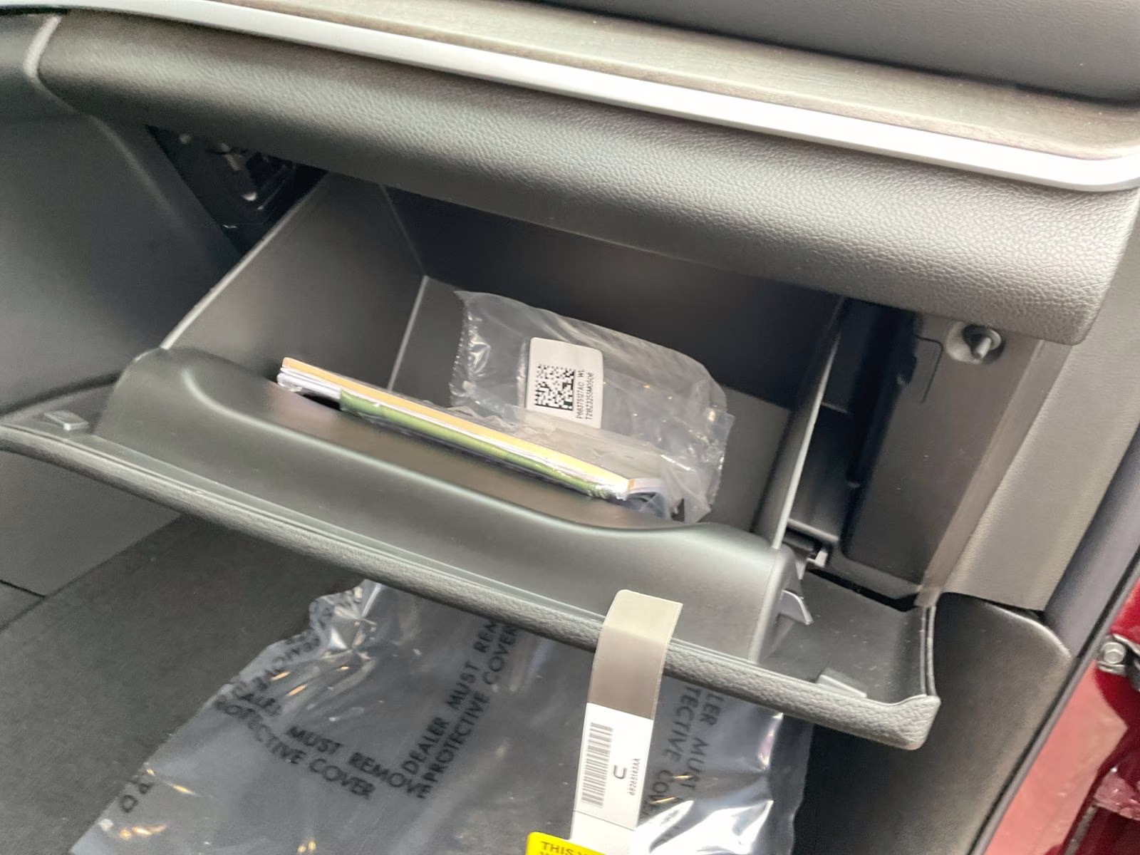 2025 Velvet Red Pearlcoat Jeep Grand Cherokee Limited 4X4 SUV