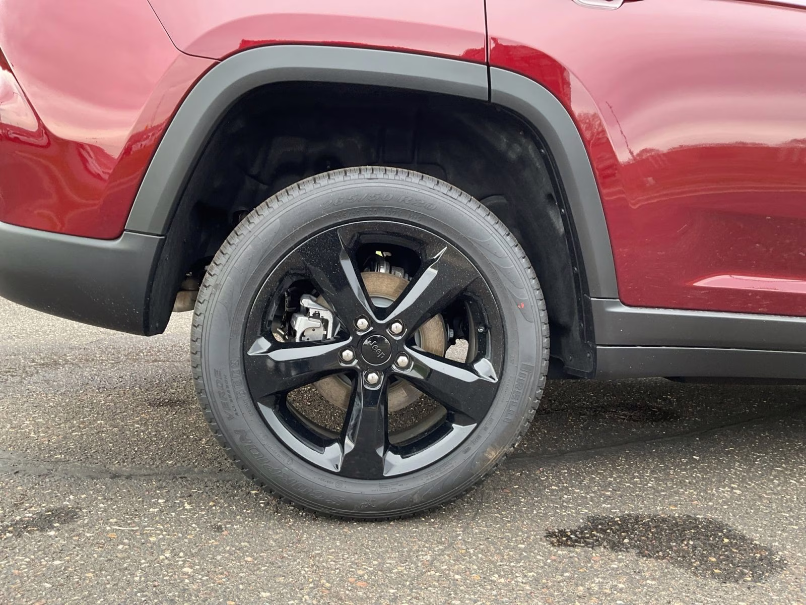 2025 Velvet Red Pearlcoat Jeep Grand Cherokee Limited 4X4 SUV