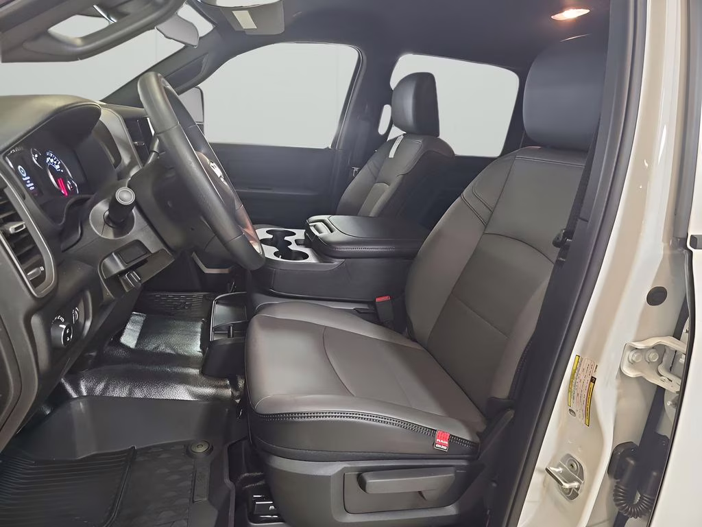 2026 Bright White Clearcoat Ram 2500 Tradesman 4X4 Truck