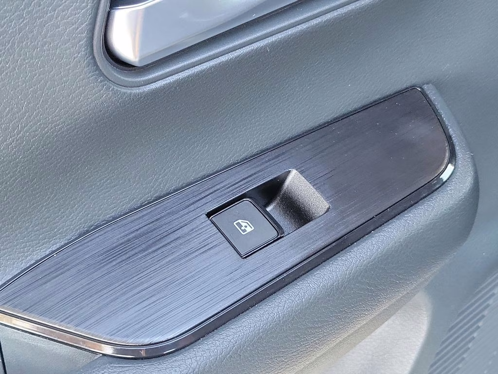 2025 Gun Metallic Nissan Kicks SV FWD SUV