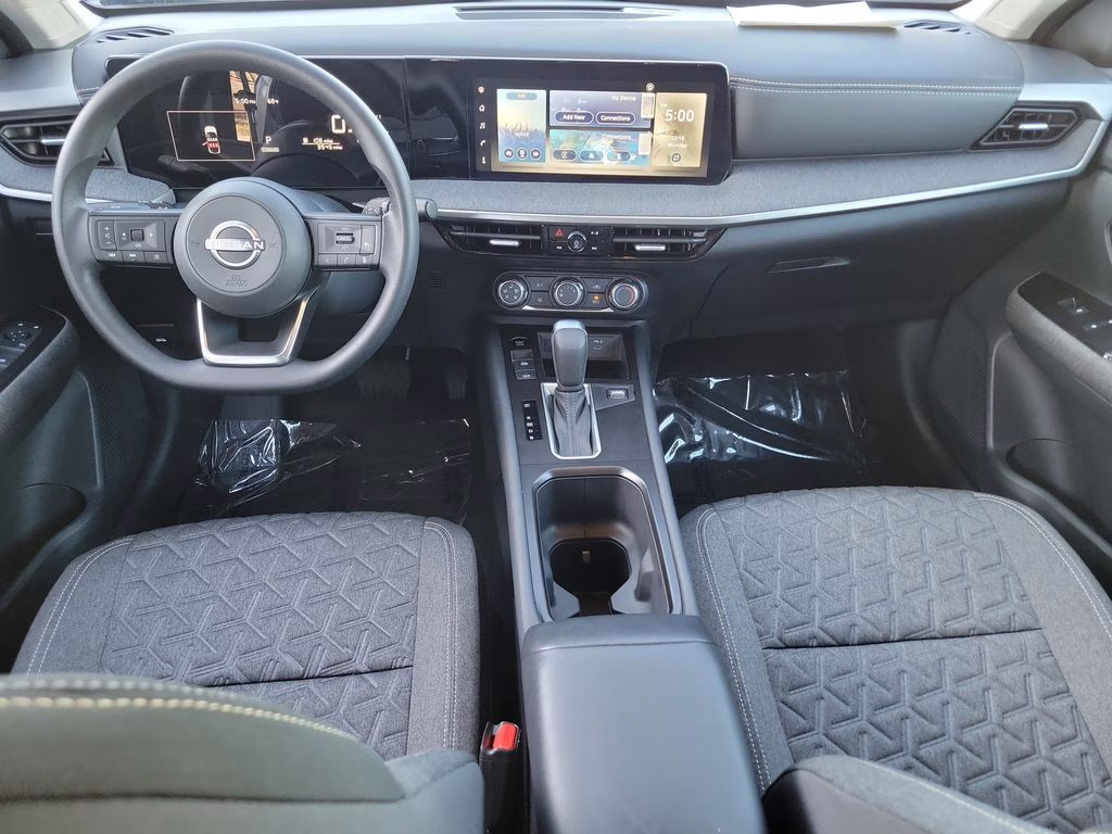 2025 Gun Metallic Nissan Kicks SV FWD SUV