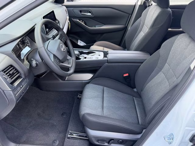 2026 Everest White Pearl Tricoat Nissan Rogue SV FWD SUV