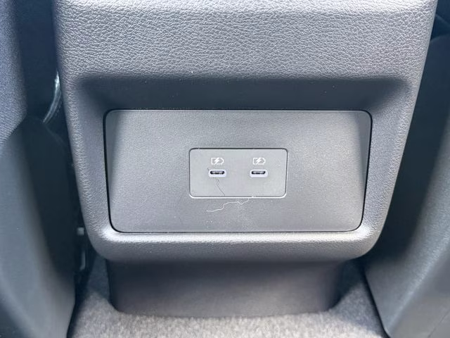 2026 Everest White Pearl Tricoat Nissan Rogue SV FWD SUV