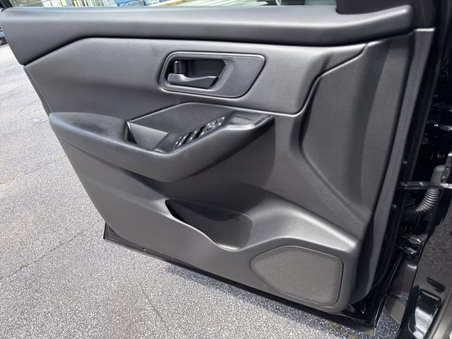 2024 Super Black Nissan Rogue S FWD SUV