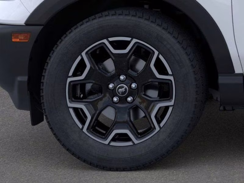2025 Oxford White Ford Bronco Sport Outer Banks 4X4 SUV