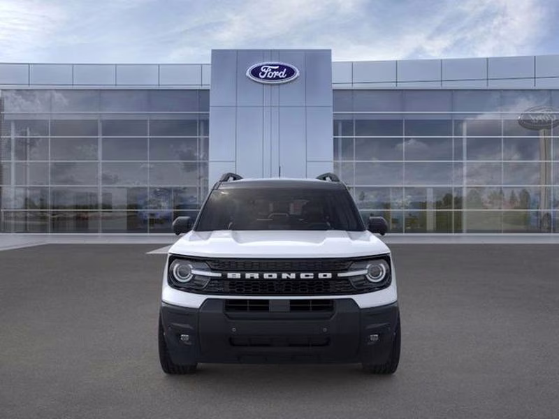 2025 Oxford White Ford Bronco Sport Outer Banks 4X4 SUV