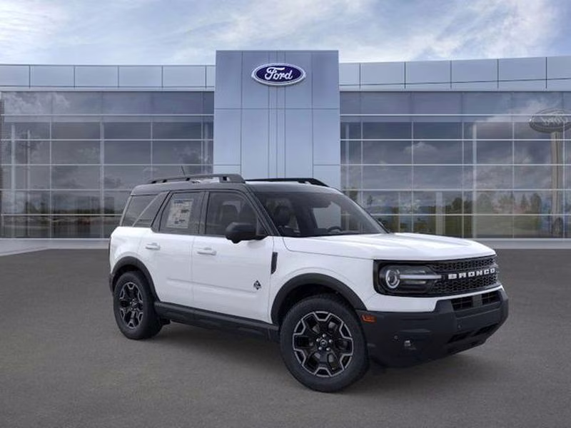 2025 Oxford White Ford Bronco Sport Outer Banks 4X4 SUV