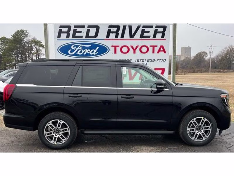 2026 Agate Black Metallic Ford Expedition Active 4X4 SUV
