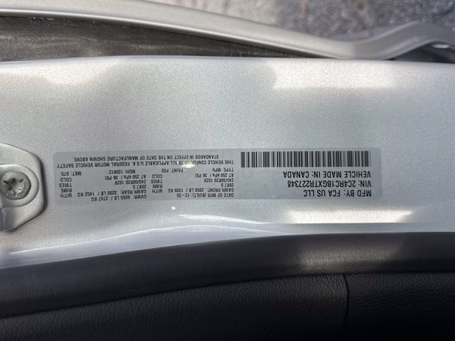 2026 Silver Mist Clearcoat Chrysler Pacifica Select FWD Van