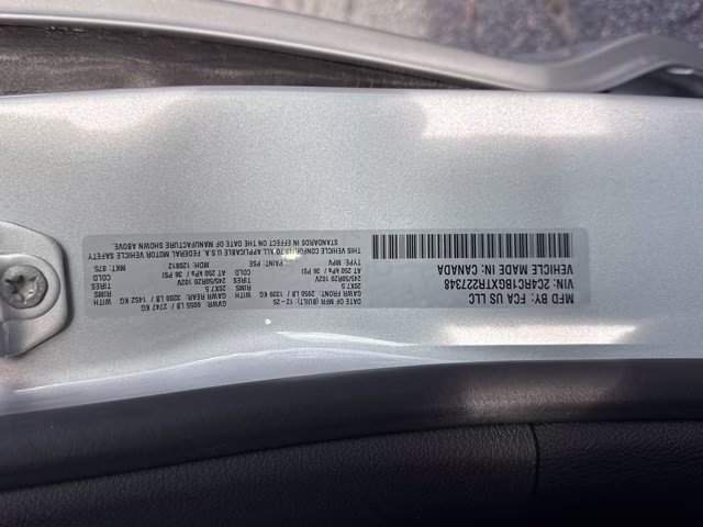 2026 Silver Mist Clearcoat Chrysler Pacifica Select FWD Van