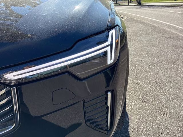 2026 Onyx Black Volvo XC90 B6 Plus 7-Seater AWD SUV