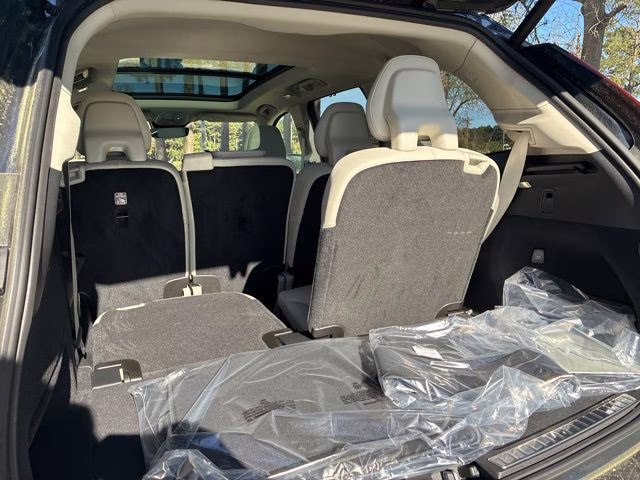 2026 Denim Blue Volvo XC90 B6 Ultra 7-Seater AWD SUV