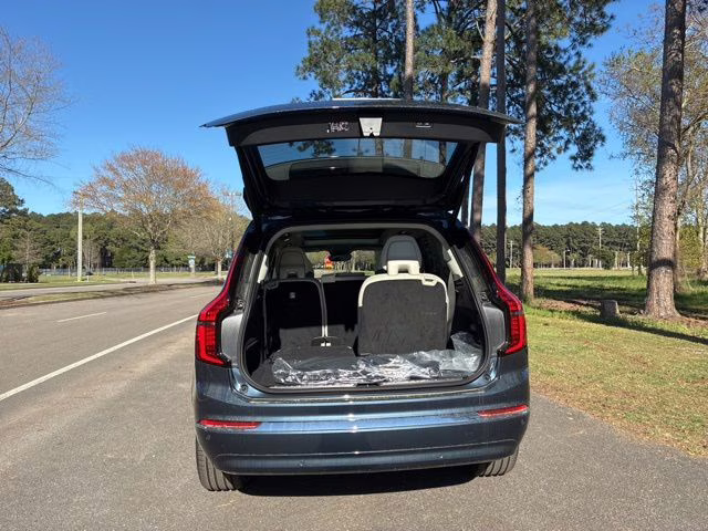 2026 Denim Blue Volvo XC90 B6 Ultra 7-Seater AWD SUV