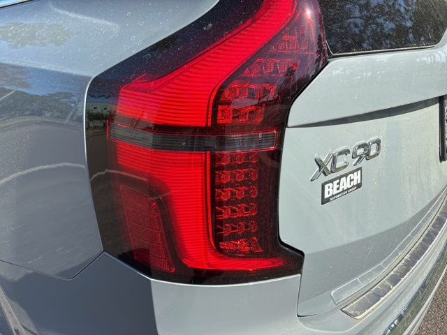 2026 Vapour Grey Volvo XC90 Plug-In Hybrid T8 Ultra 7-Seater AWD SUV