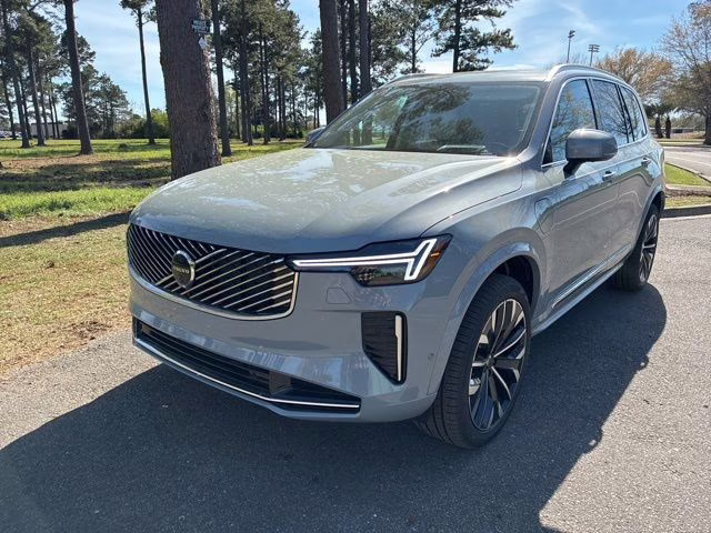 2026 Vapour Grey Volvo XC90 Plug-In Hybrid T8 Ultra 7-Seater AWD SUV