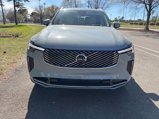2026 Vapour Grey Volvo XC90 Plug-In Hybrid T8 Ultra 7-Seater AWD SUV