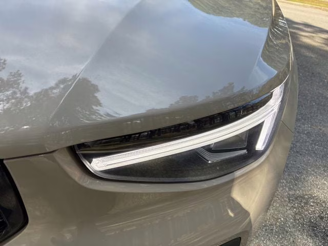 2026 Sand Dune Volvo XC40 B4 Core FWD SUV