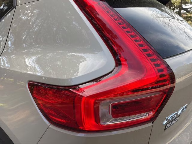 2026 Sand Dune Volvo XC40 B4 Core FWD SUV