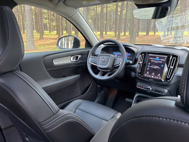 2026 Sand Dune Volvo XC40 B4 Core FWD SUV