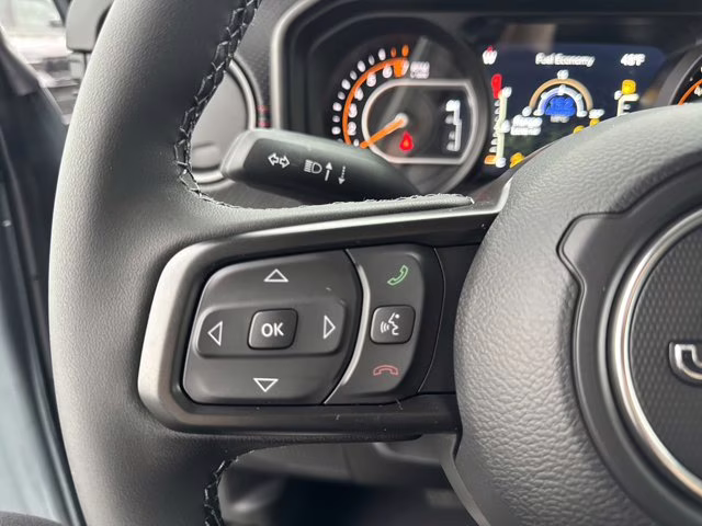 2026 Anvil Clearcoat Jeep Gladiator Rubicon 4X4 Truck