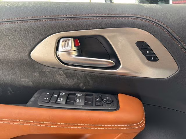 2026 Silver Mist Clearcoat Chrysler Pacifica Pinnacle FWD Van