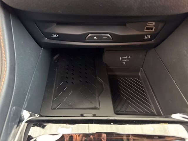 2026 Silver Mist Clearcoat Chrysler Pacifica Pinnacle FWD Van