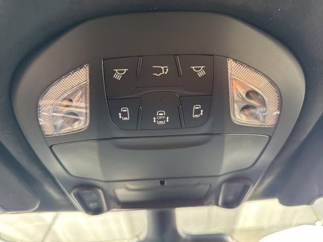 2026 Silver Mist Clearcoat Chrysler Pacifica Pinnacle FWD Van