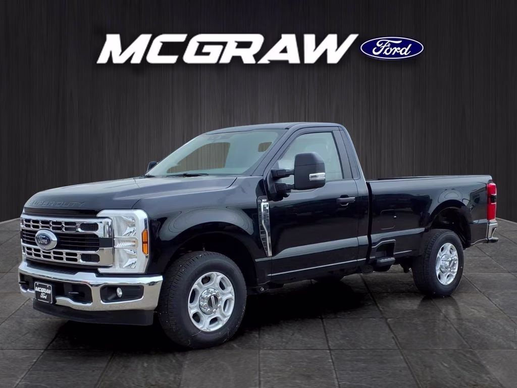 2026 Agate Black Metallic Ford F-350 XLT RWD Truck