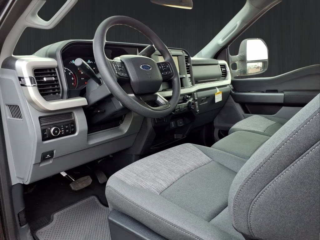 2026 Agate Black Metallic Ford F-350 XLT RWD Truck
