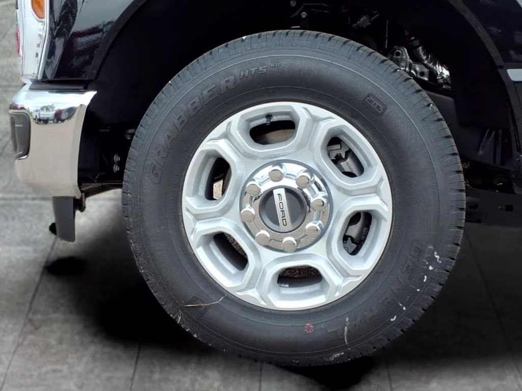 2026 Agate Black Metallic Ford F-350 XLT RWD Truck