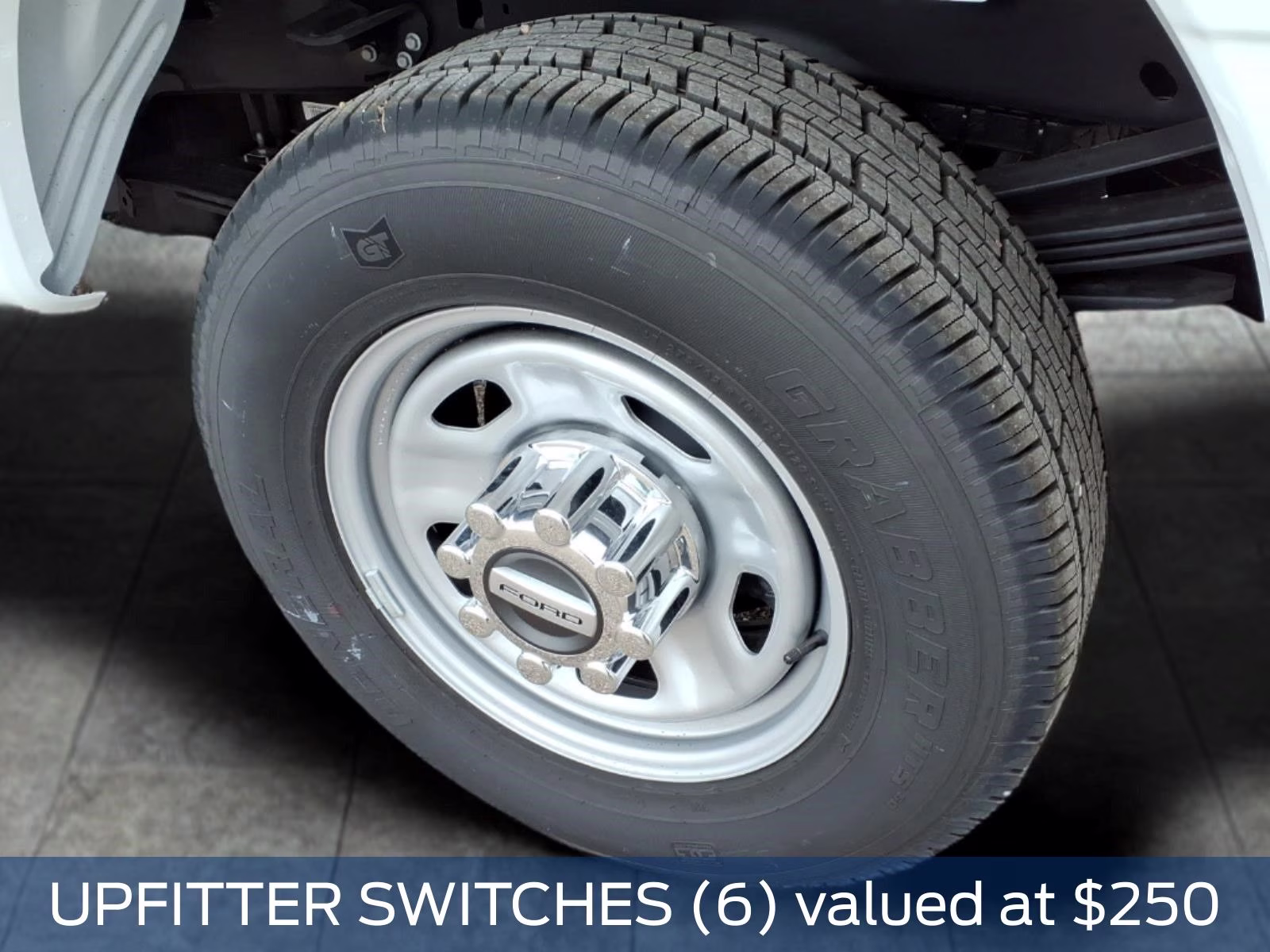 2026 Oxford White Ford Super Duty F-350 SRW XL RWD Truck