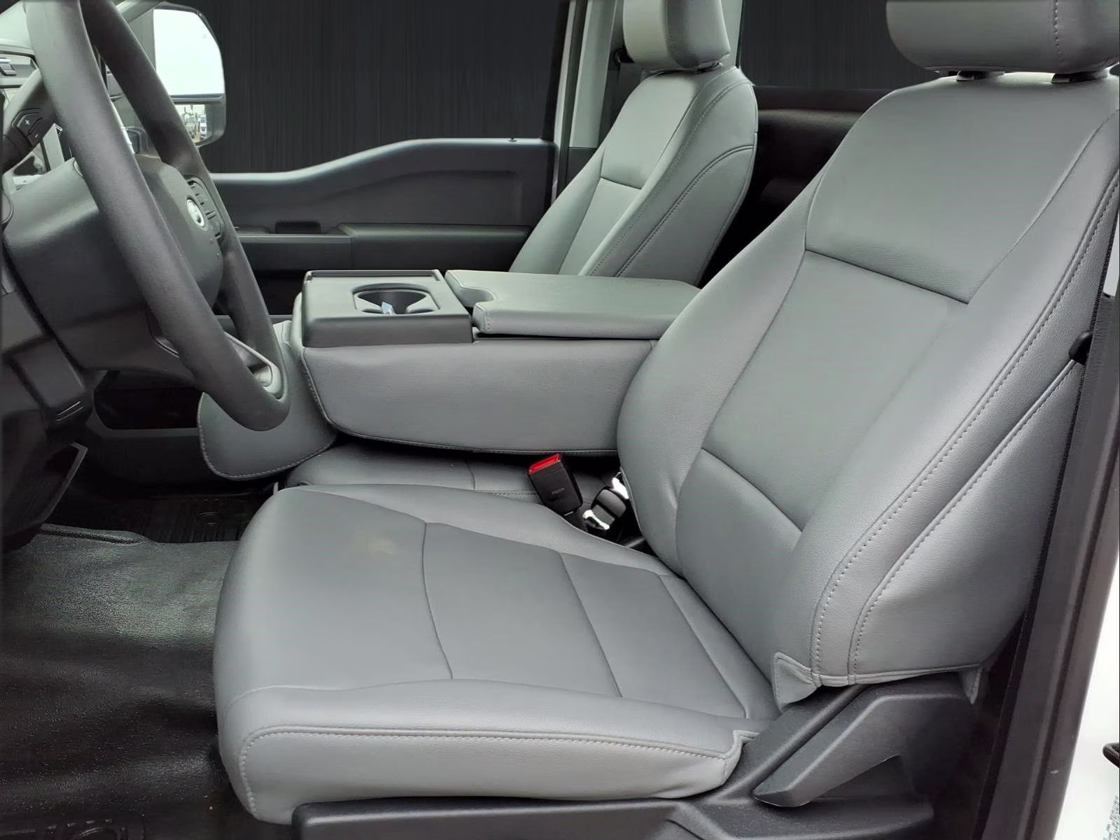 2026 Oxford White Ford Super Duty F-350 SRW XL RWD Truck
