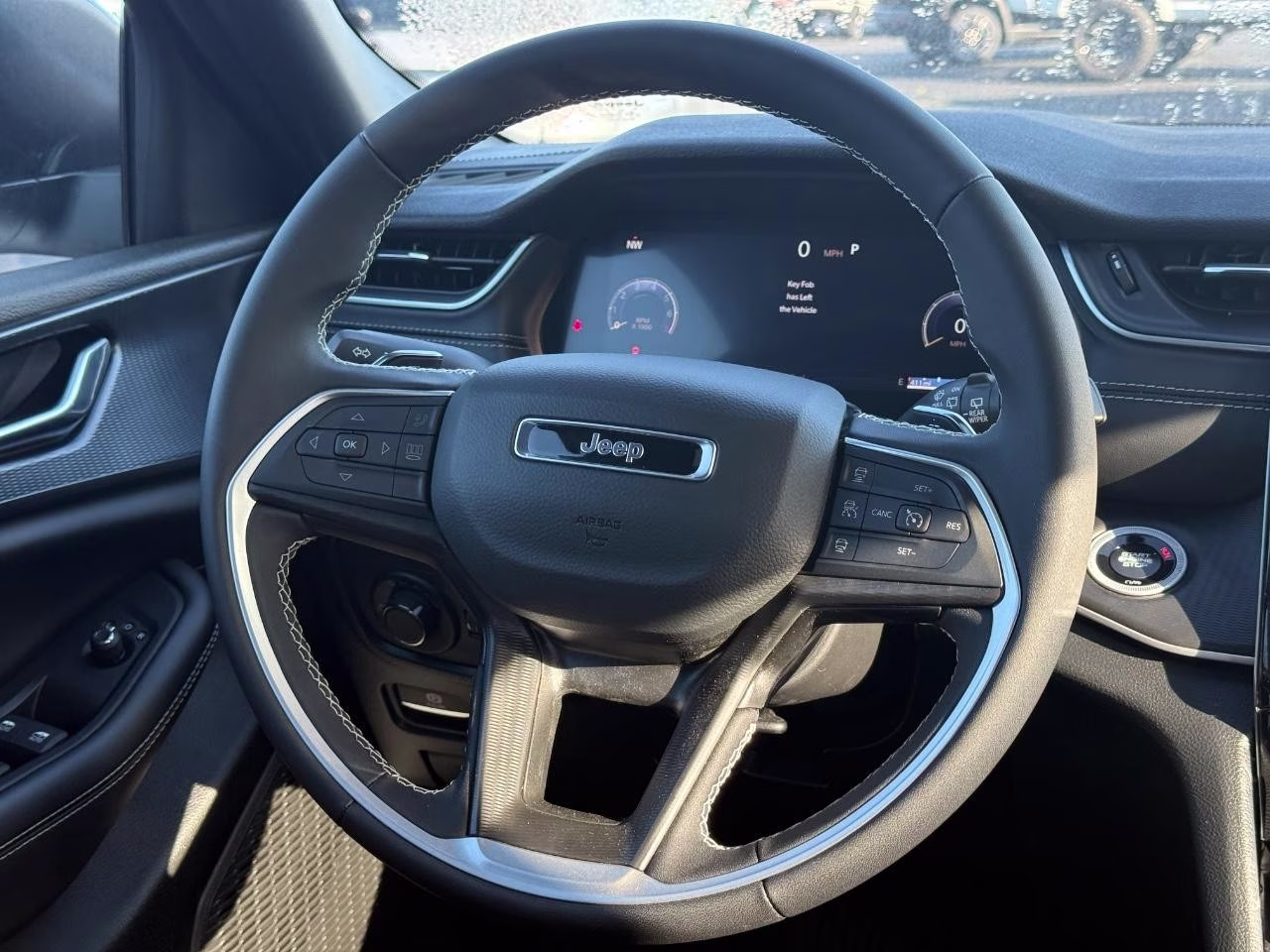 2025 Silver Zynith Jeep Grand Cherokee L Laredo 4X4 SUV