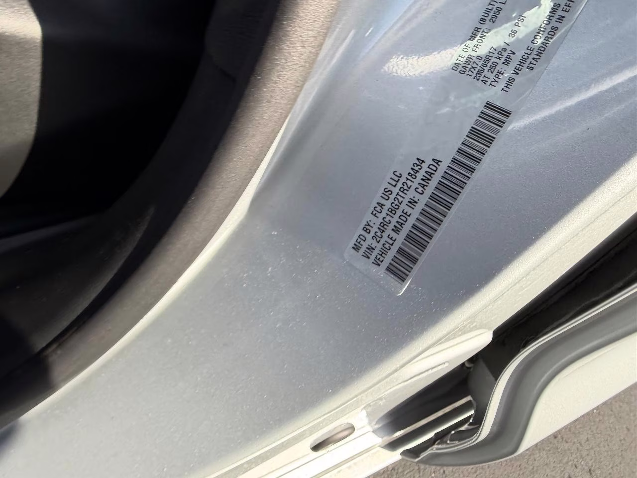 2026 Silver Mist Clearcoat Chrysler Pacifica Select FWD Van