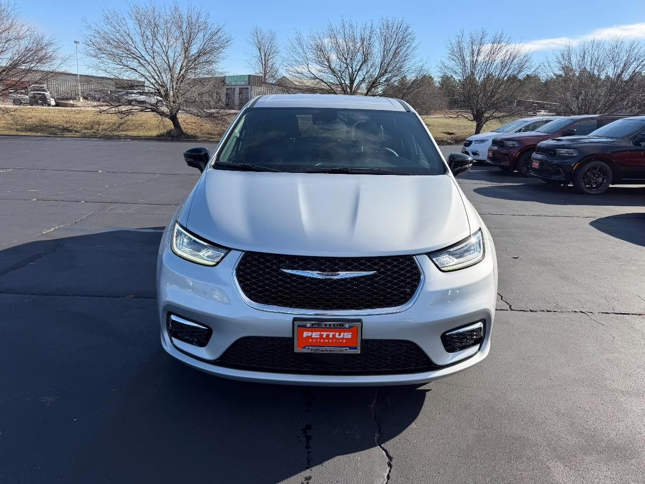 2026 Silver Mist Clearcoat Chrysler Pacifica Select FWD Van