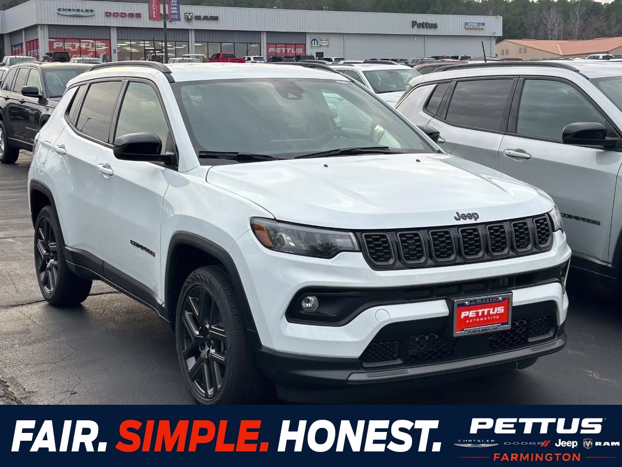 2026 Bright White Clearcoat Jeep Compass Latitude 4X4 SUV