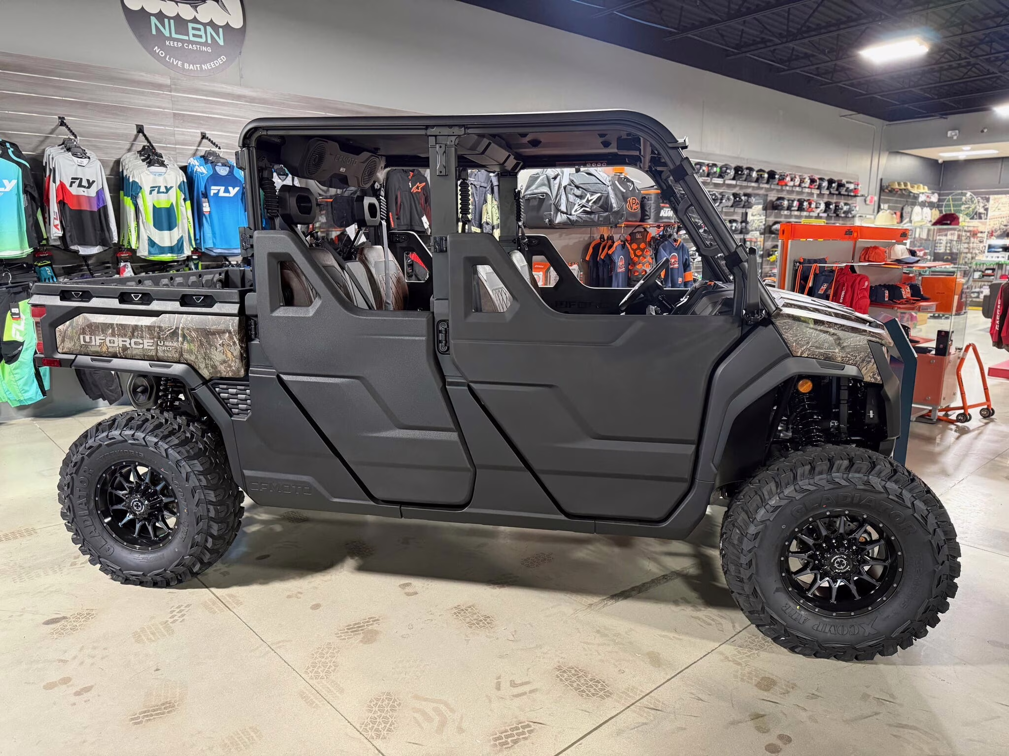 2026 CFMOTO UFORCE U10 XL Pro Camo UTV