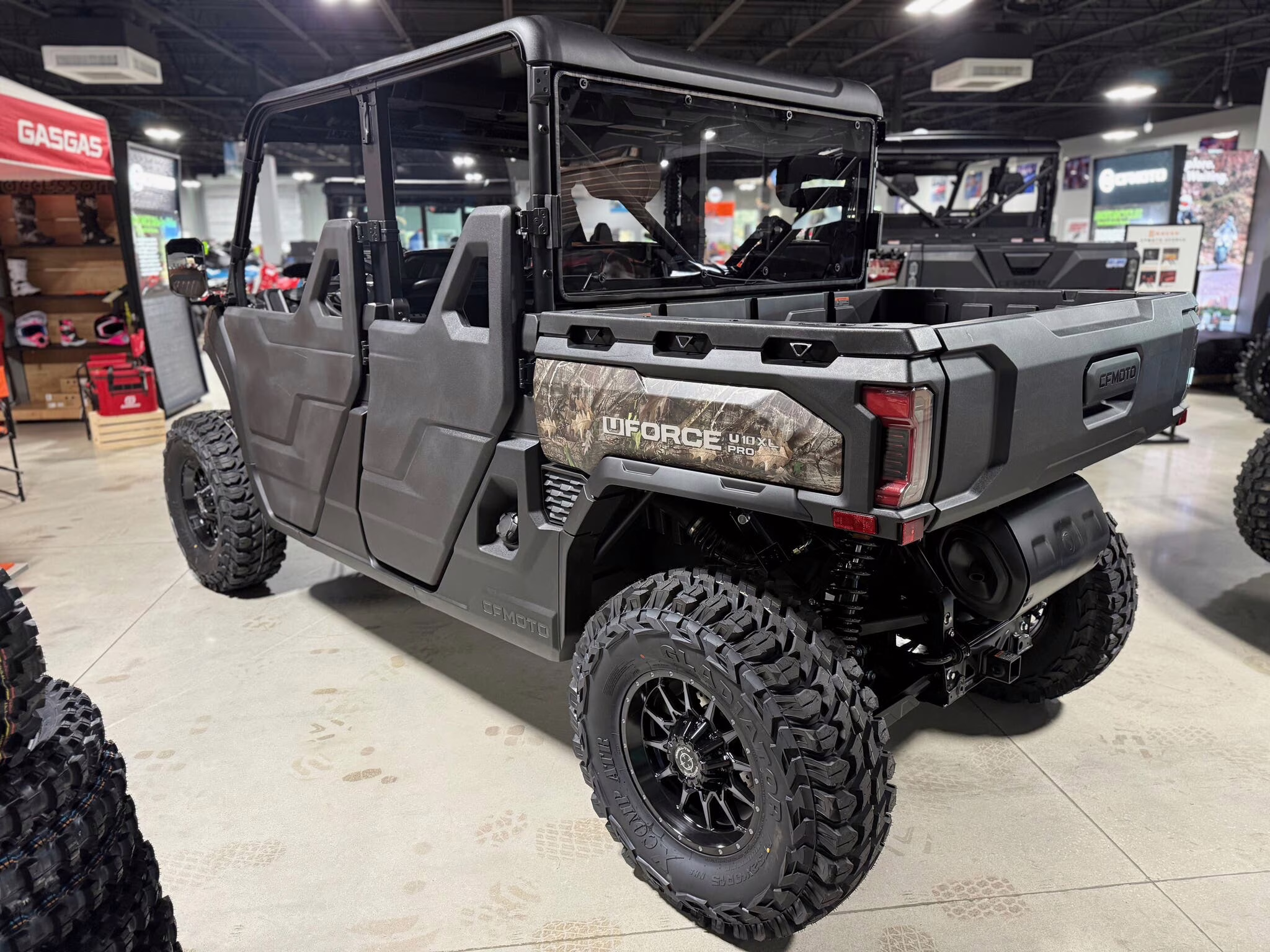 2026 CFMOTO UFORCE U10 XL Pro Camo UTV