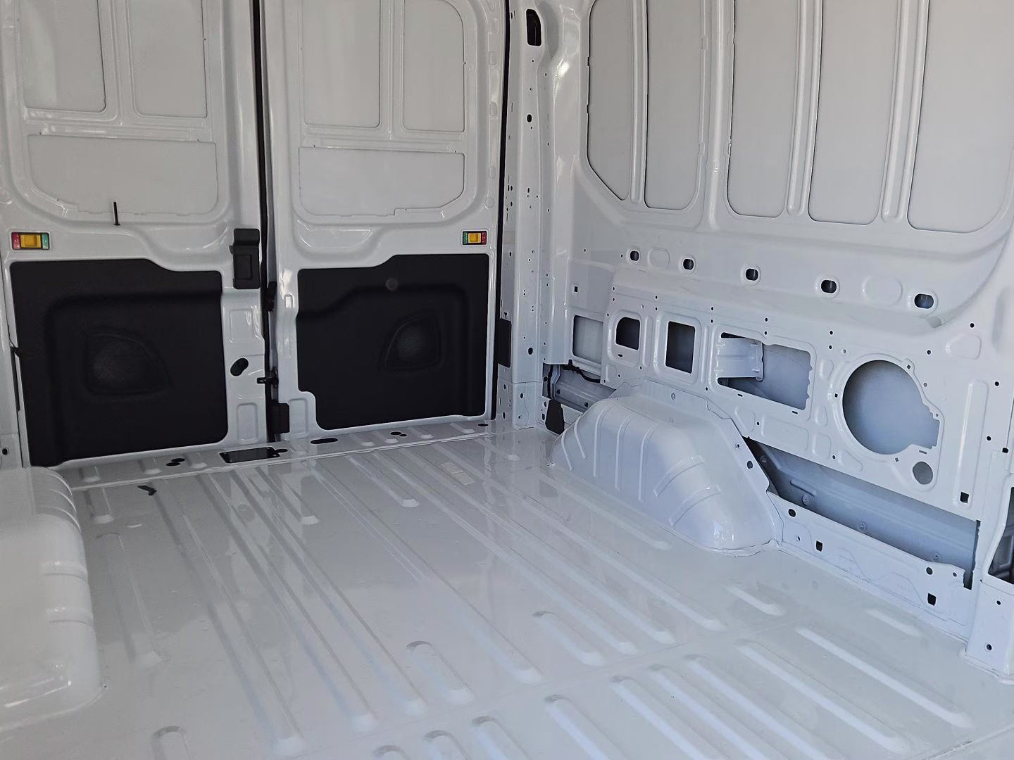 2026 Oxford White Ford Transit 250 RWD Van