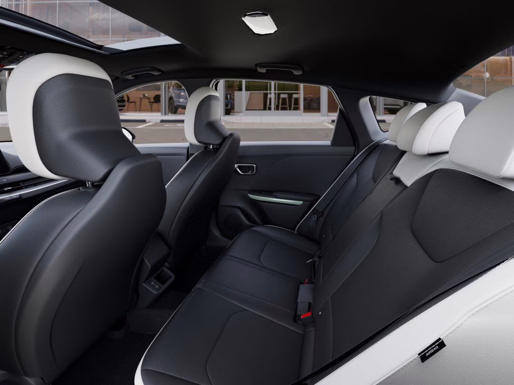 2026 Snow White Pearl Kia K4 GT-Line FWD Sedan