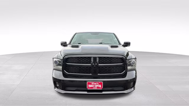 2017 Brilliant Black Crystal Pearlcoat Ram 1500 Night 4X4 Truck