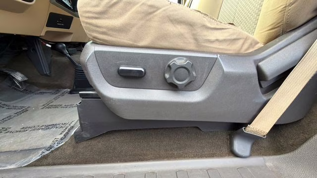 2016 Shadow Black Ford Super Duty F-350 SRW XLT 4X4 Truck