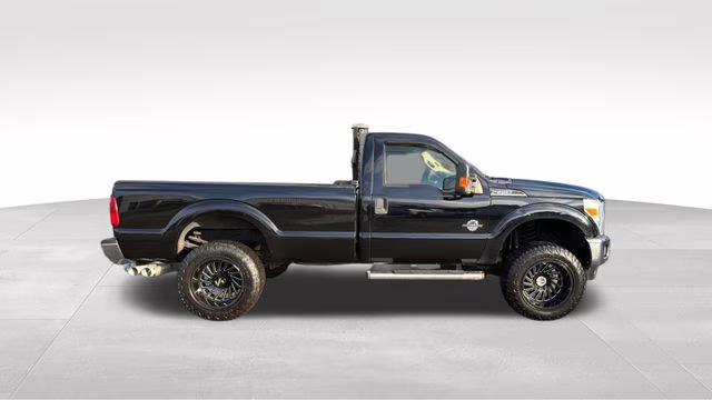 2016 Shadow Black Ford Super Duty F-350 SRW XLT 4X4 Truck