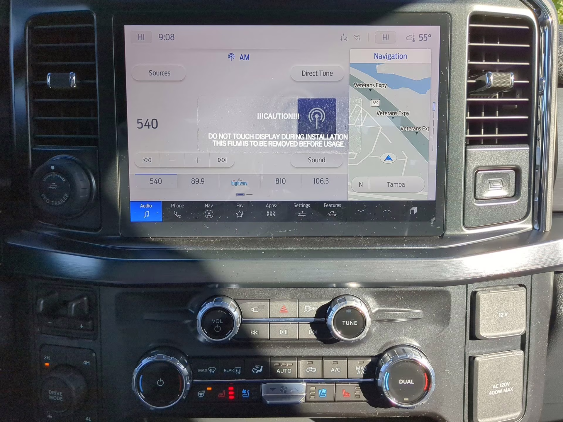 2026 Avalanche Ford Super Duty F-250 SRW LARIAT Crew Cab Pickup 4X4 Truck