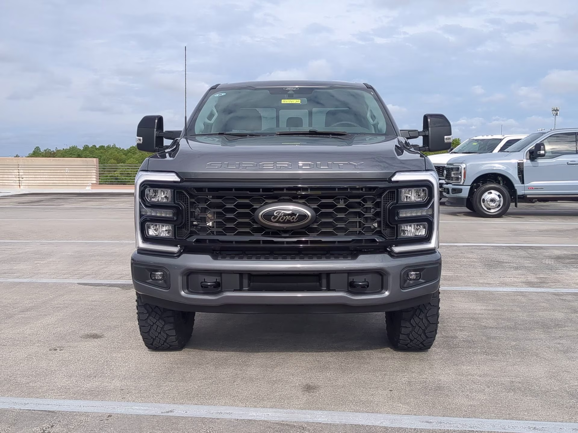 2026 Carbonized Gray Metallic Ford Super Duty F-350 SRW LARIAT Crew Cab Pickup 4X4 Truck