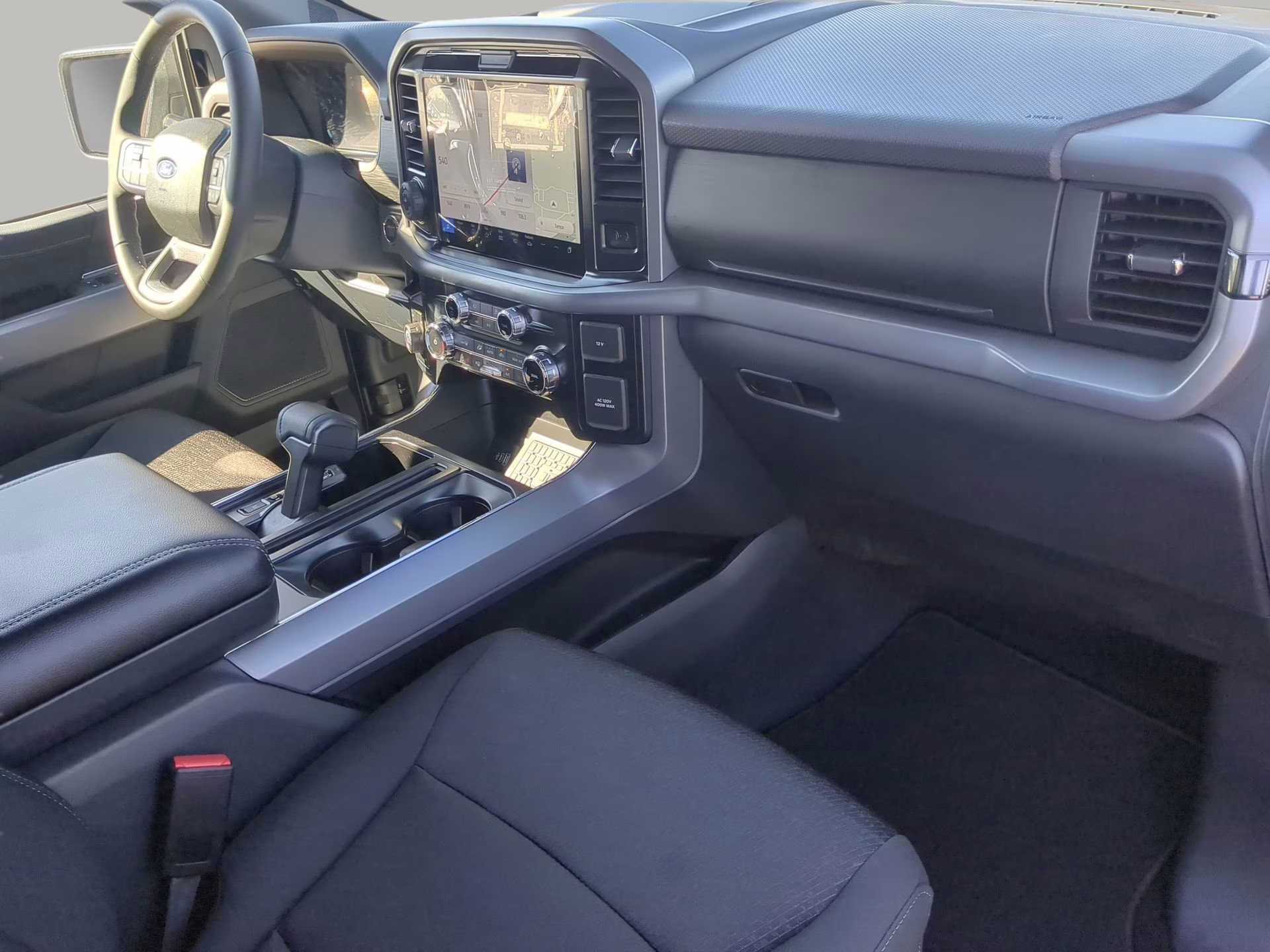 2026 Avalanche Ford F-150 XLT Crew Cab Pickup 4X4 Truck