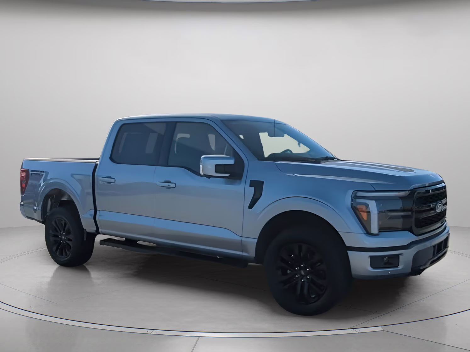 2026 Iconic Silver Metallic Ford F-150 LARIAT Crew Cab Pickup 4X4 Truck