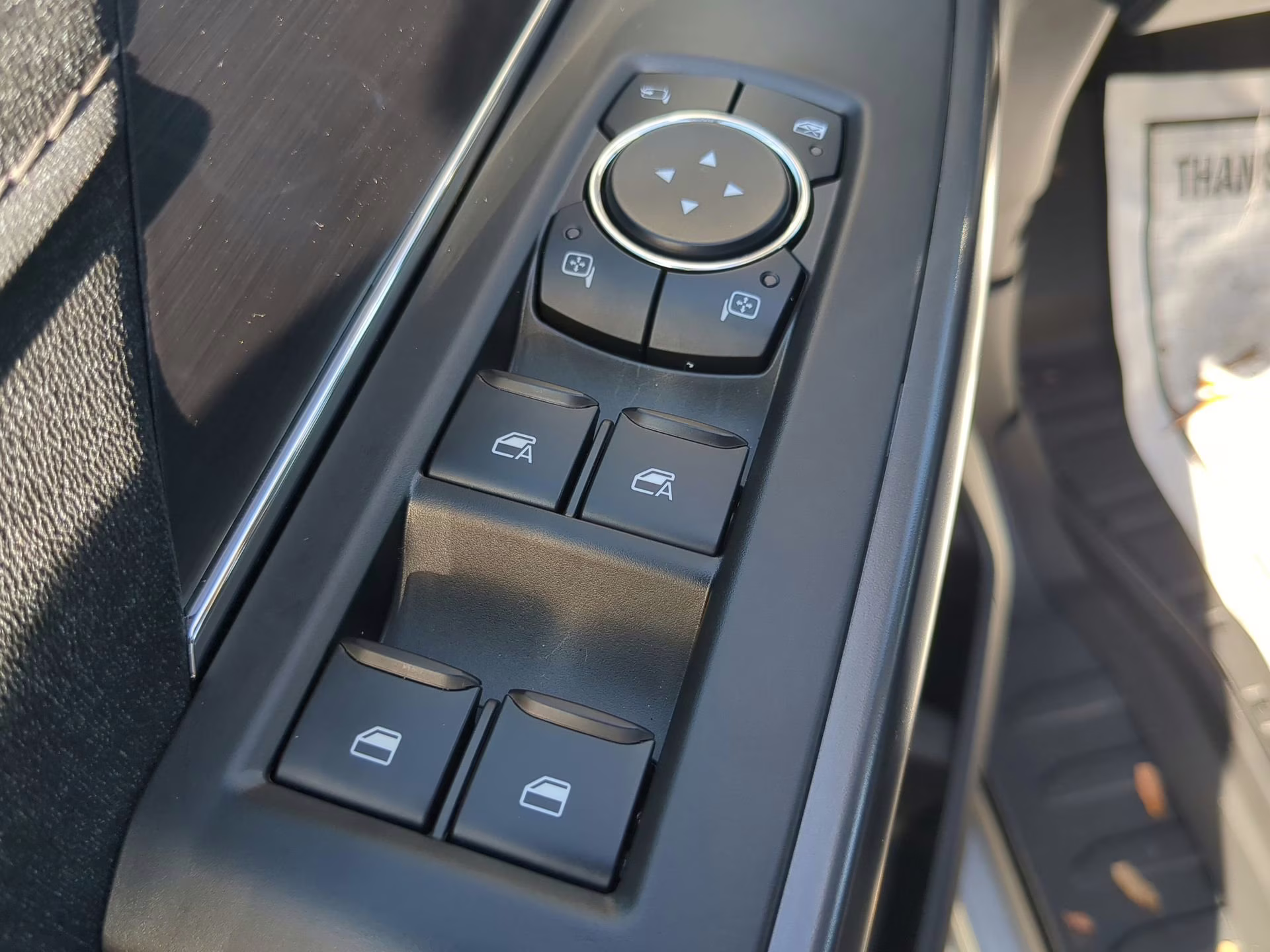 2026 Iconic Silver Metallic Ford F-150 LARIAT Crew Cab Pickup 4X4 Truck