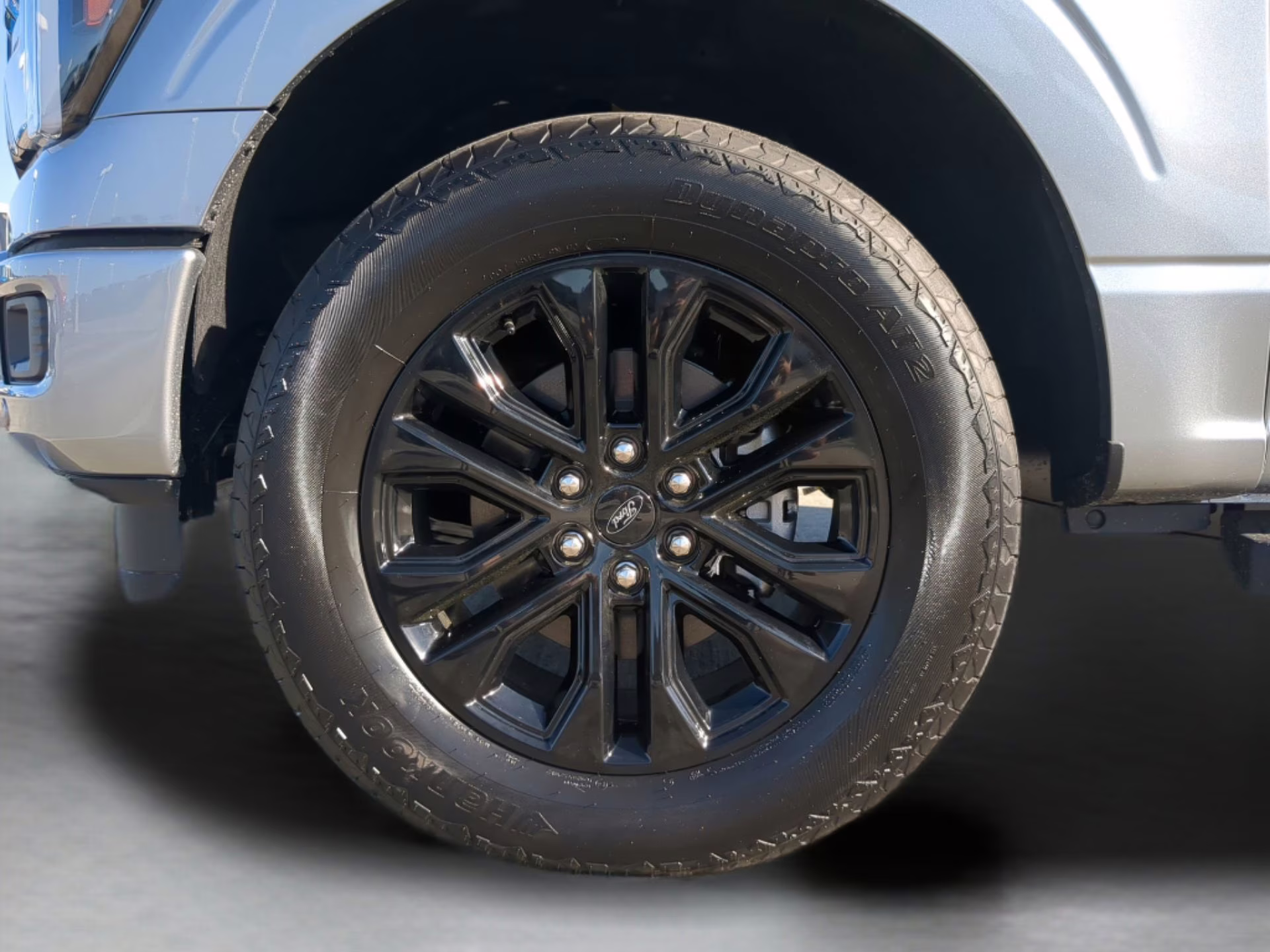 2026 Iconic Silver Metallic Ford F-150 LARIAT Crew Cab Pickup 4X4 Truck