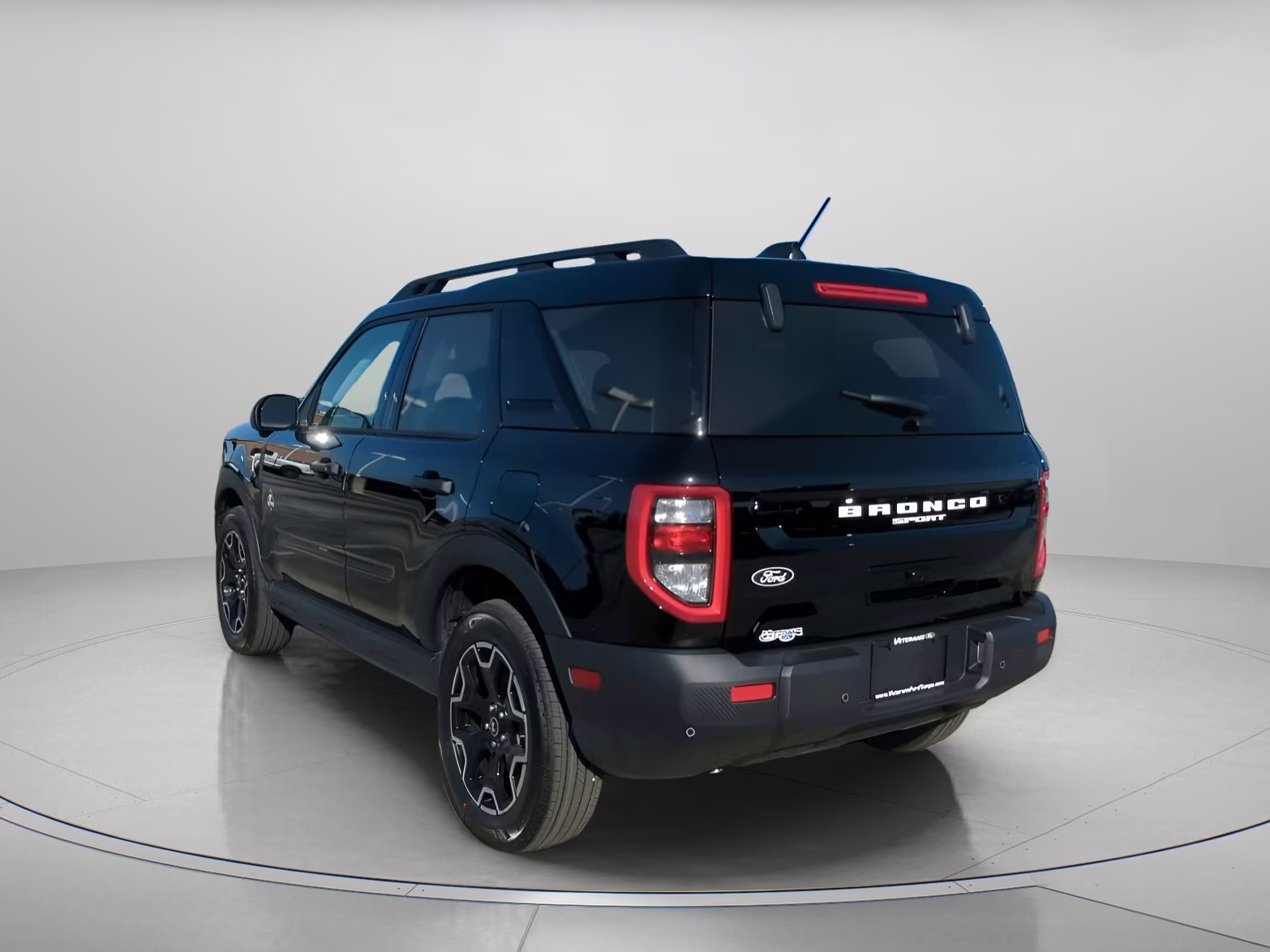 2026 Shadow Black Ford Bronco Sport Outer Banks 4X4 SUV